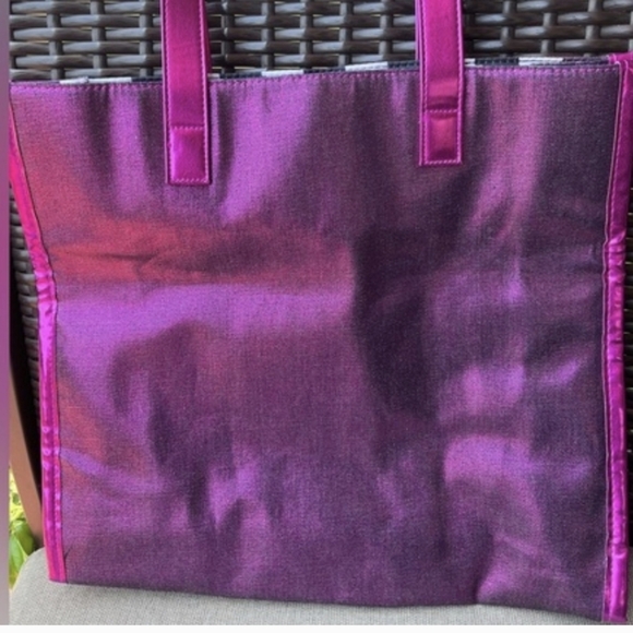 Juicy Couture Metallic Fuchsia Tote - Picture 15 of 16